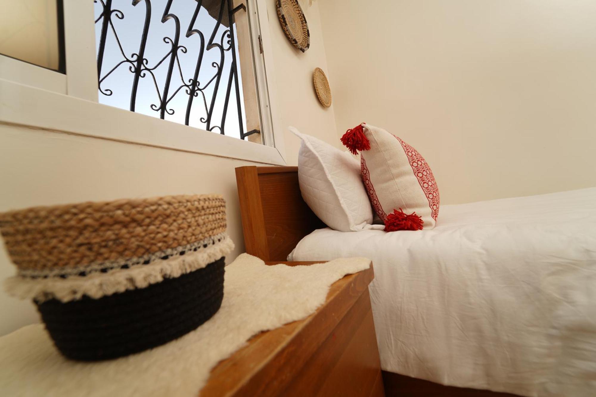 アガディール Waves Hunter Surf House Bed & Breakfast エクステリア 写真